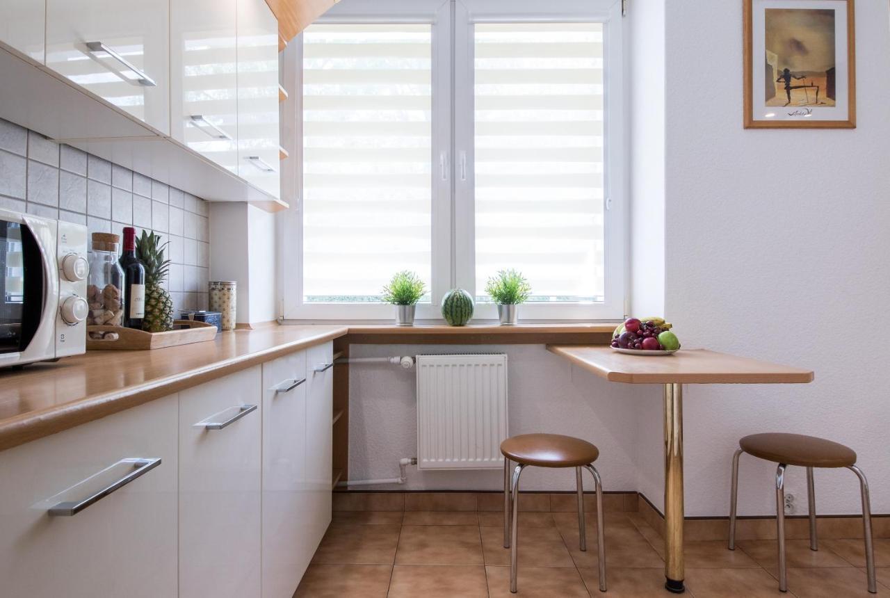 Modern Apartment At Classic Varsó Kültér fotó